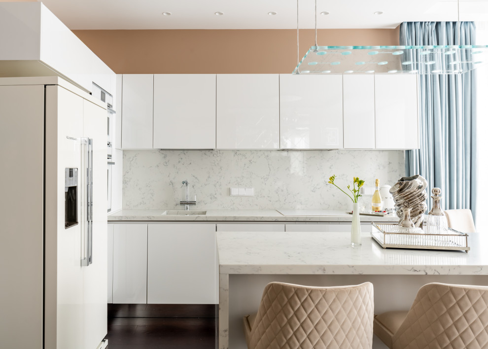 Бежевый и зеркала