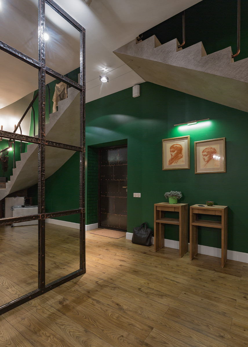 Замечательная двухуровневая квартира с фантастическим детским этажом