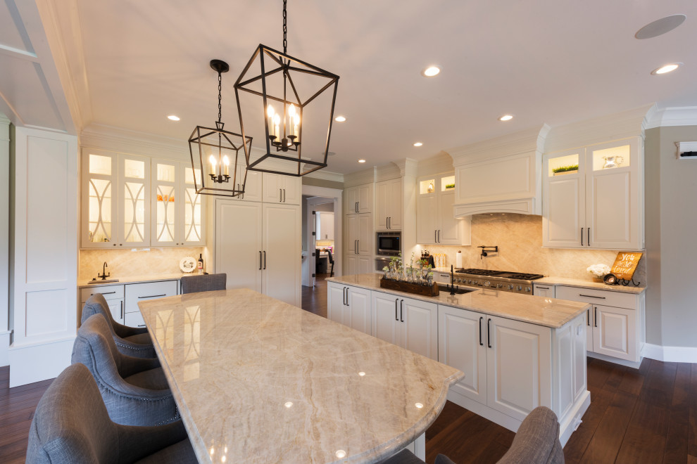 Kitchen - kitchen idea in Cedar Rapids