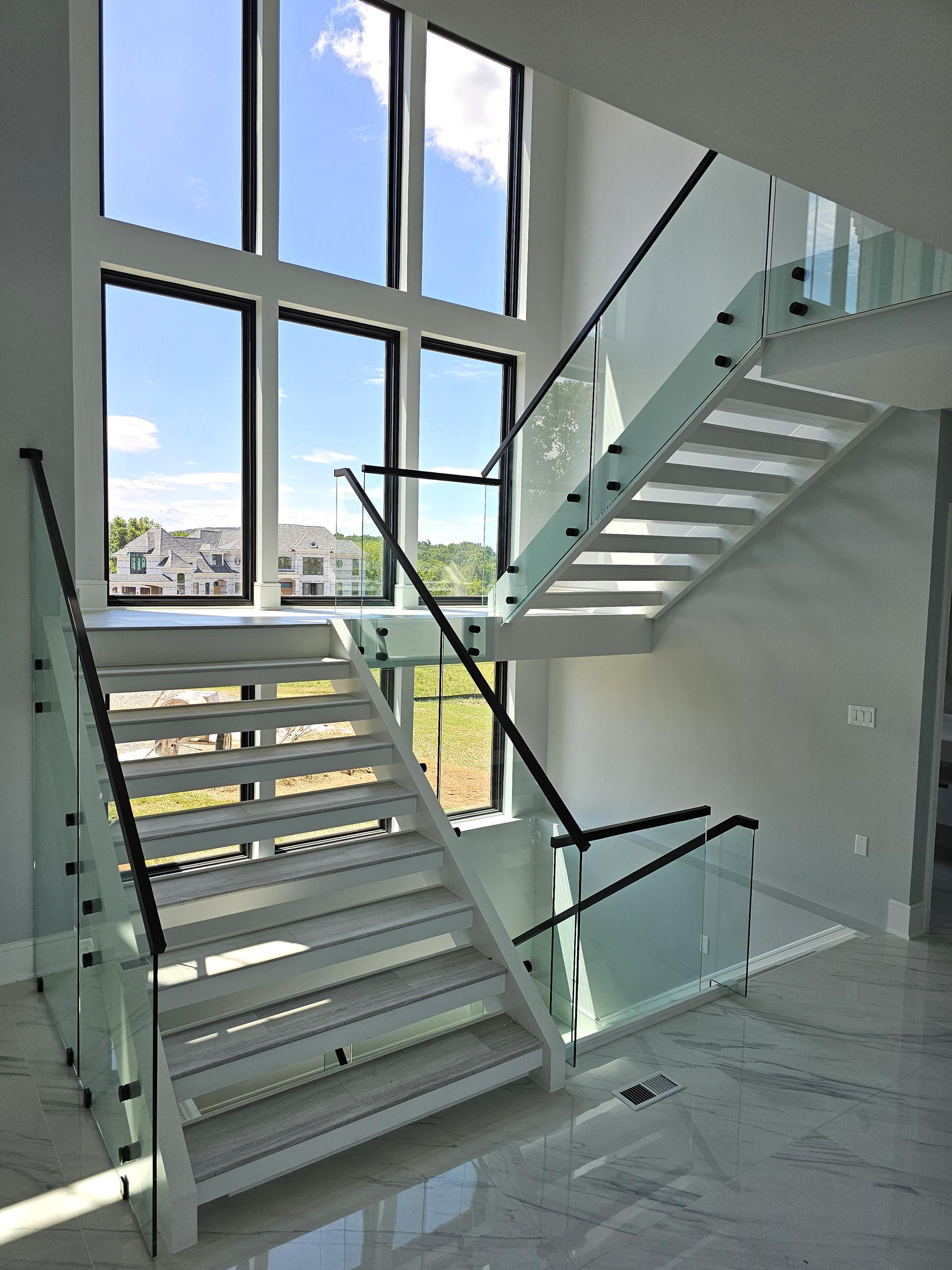 125_Modern Open Rise Stair with Glass Balustrade, Aldie, VA 20105