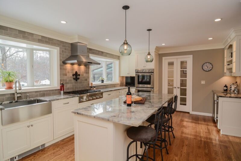 Example of a transitional kitchen design in Boston