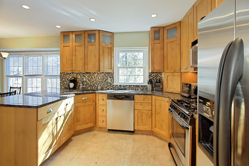 Inspiration for a transitional kitchen remodel in DC Metro
