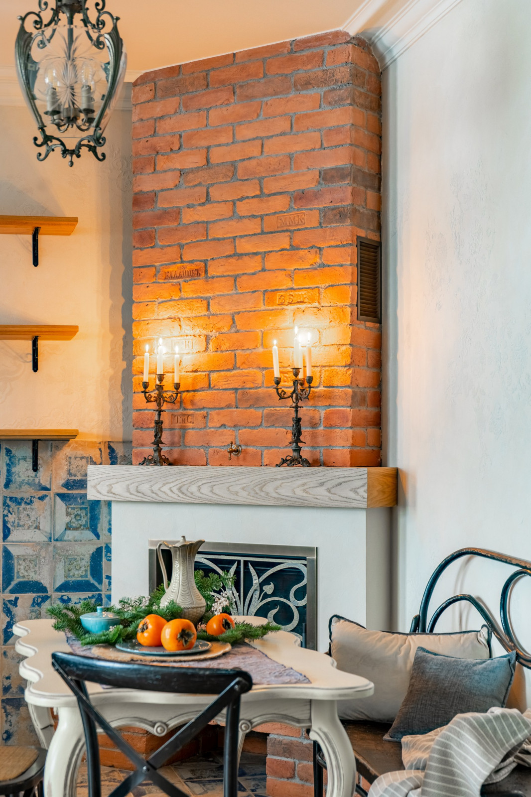 Боровая. Квартира режиссера.