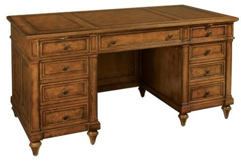 Hekman 79110 Urban Ceo 60 Wide Wood Executive Desk With Leather
