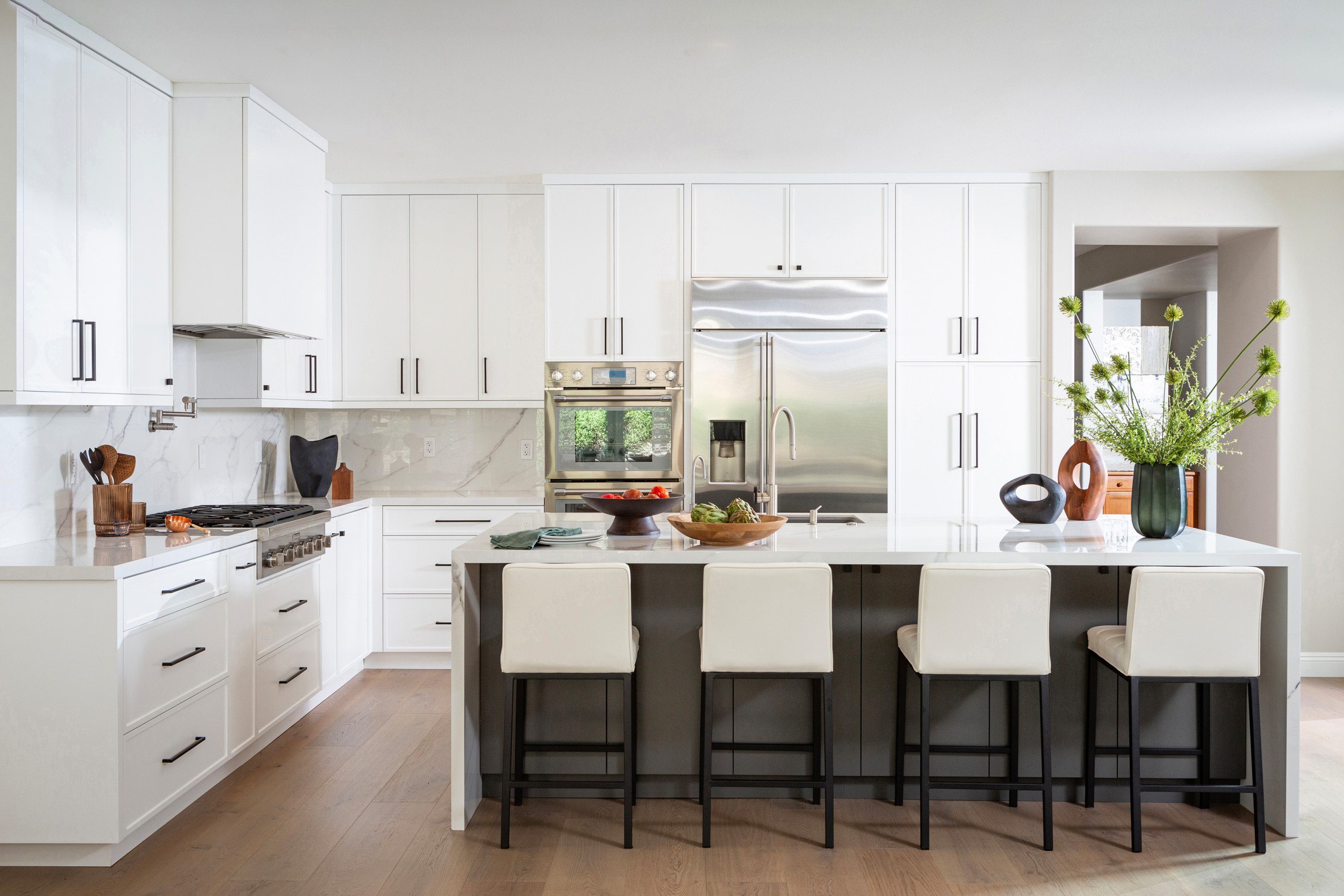 Thousand Oaks Contemporary Kitchen Design