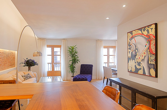 Loft eclectic-dining-room