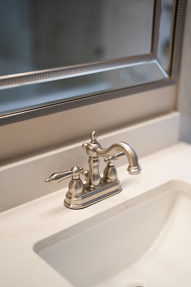 Desert Willow | Master Bathroom
