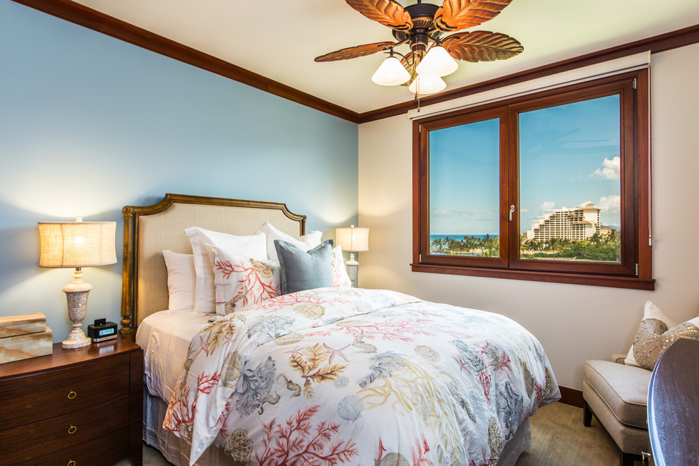 Inspiration for a tropical bedroom remodel in Hawaii