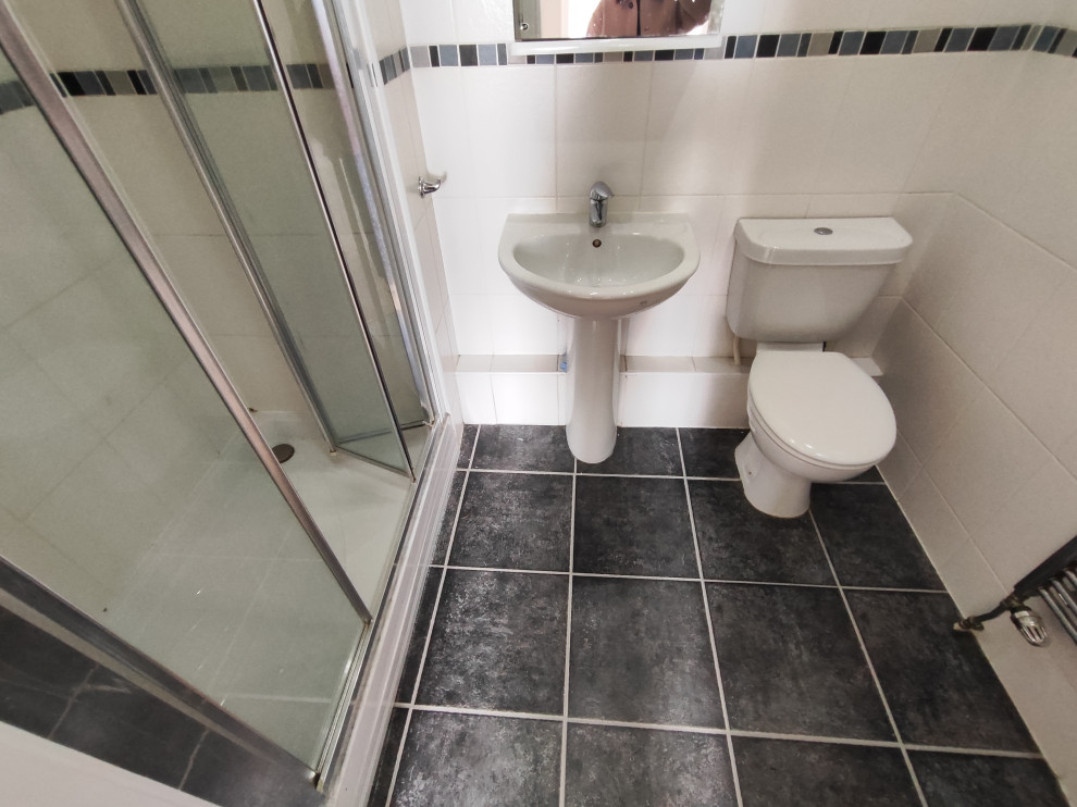 En-suite before
