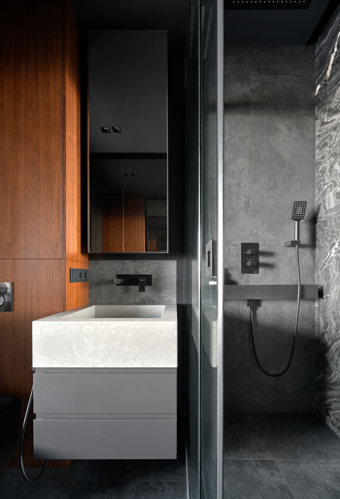 Эталон на Неве