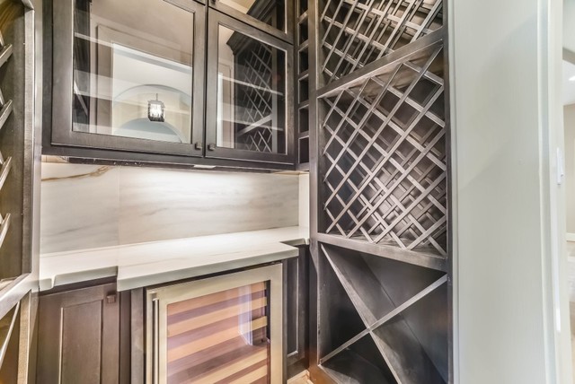 1106 Lone Star transitional-home-bar