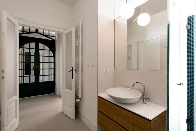 CLASSIC MATTERS american-traditional-bathroom