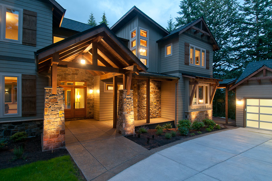 This is an example of a contemporary exterior in Portland.