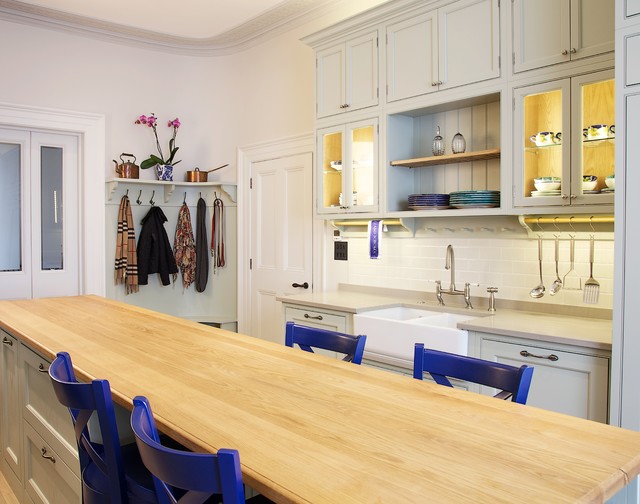 10 traditional-kitchen