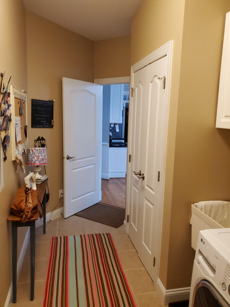 Cary Screened Porch & Laundry