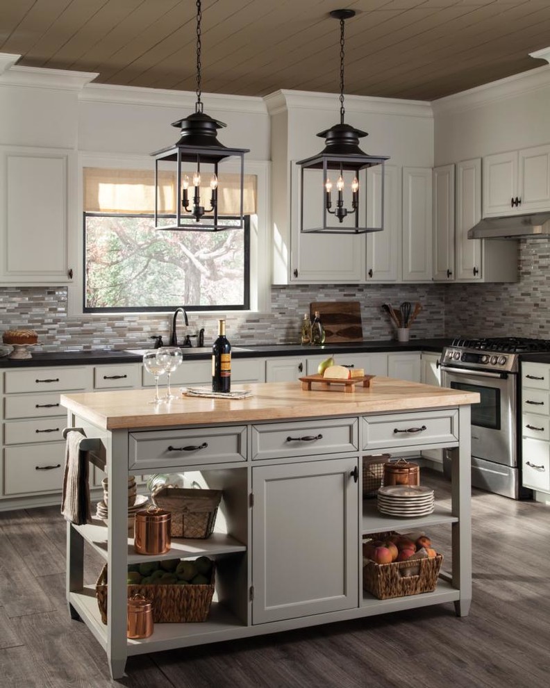 Inspiration for a transitional kitchen remodel in New York