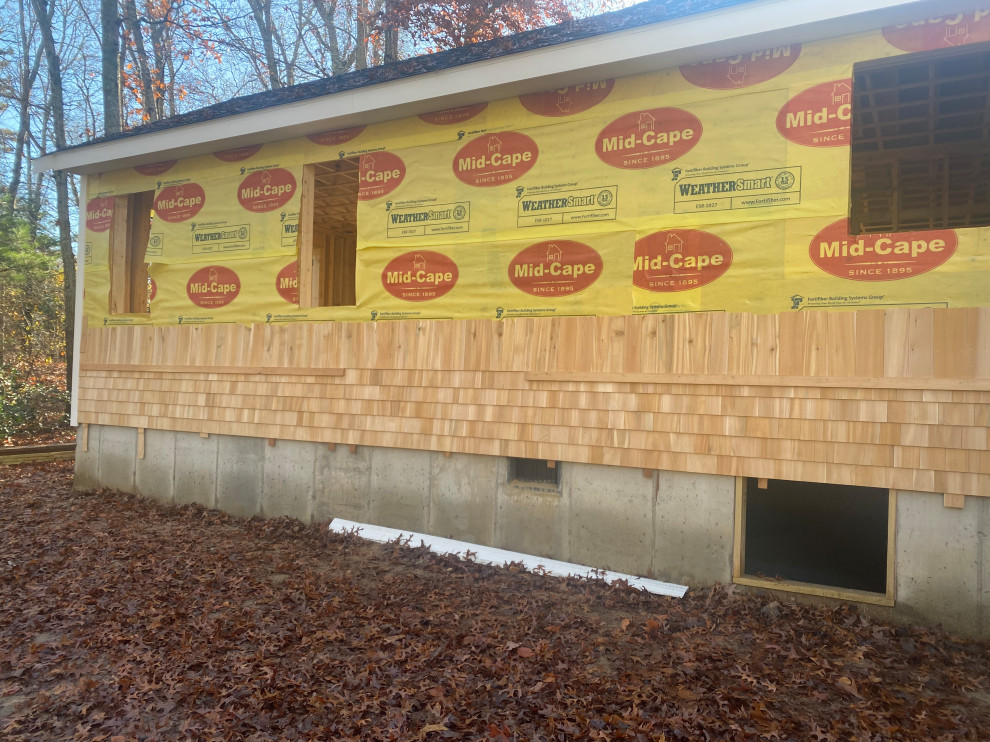 Addition to mid cape home