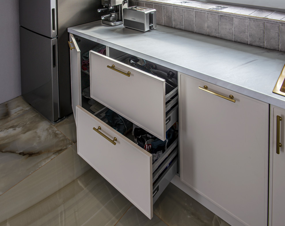 Кухня в коттеджном поселке "Новая Сергеевка"