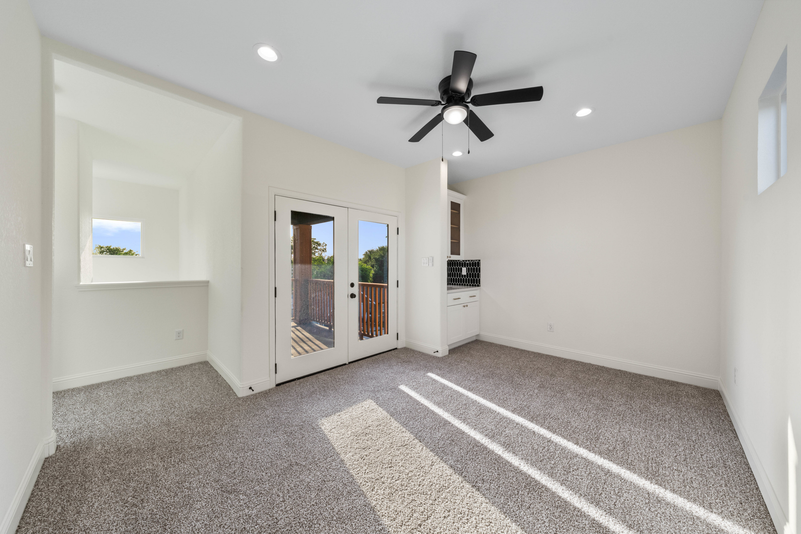 1310 S Mesquite