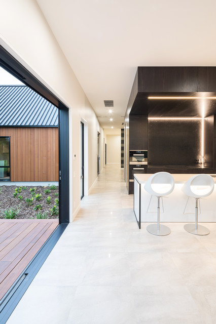 HIgh Spec Architectural Excellence contemporary-koek