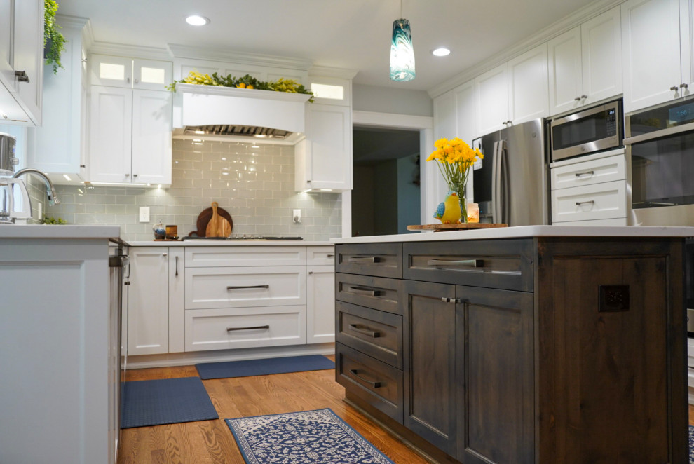 Golden Kitchen