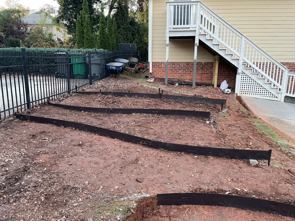 Unusable Backyard Turned Urban Retreat