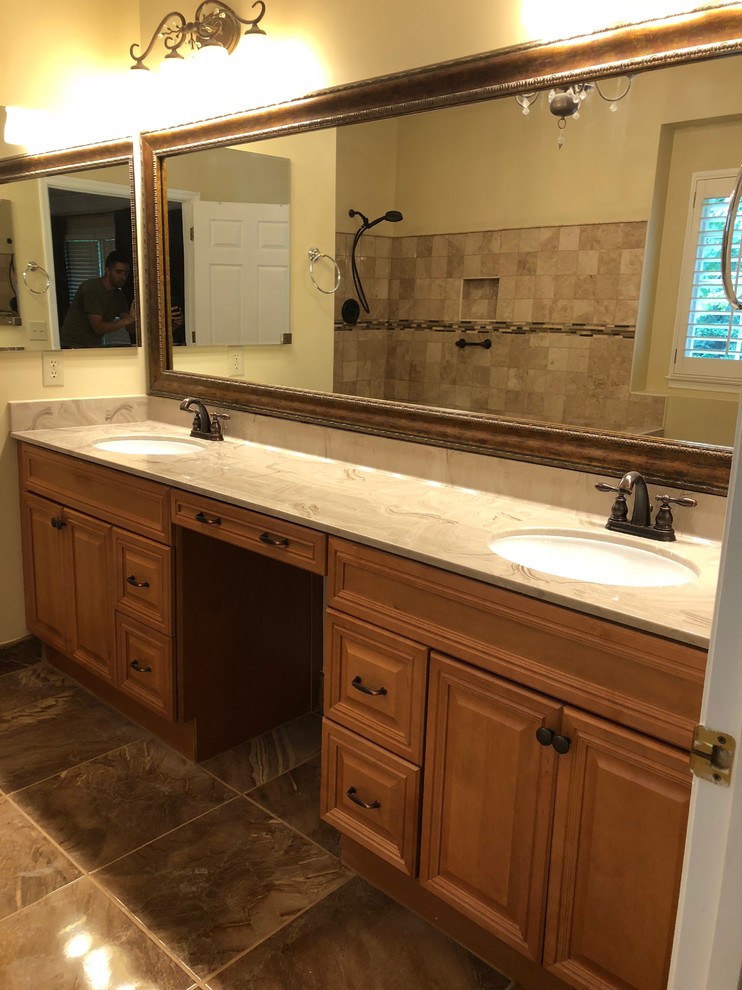 Custom Bathroom Vanities