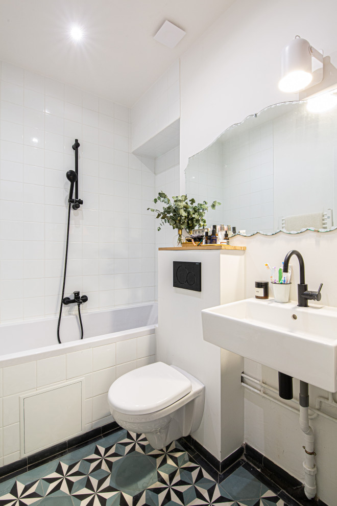 Inspiration pour une salle de bain bohème.