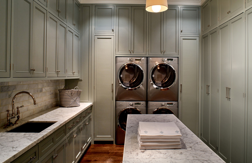This is an example of a traditional utility room in Los Angeles.