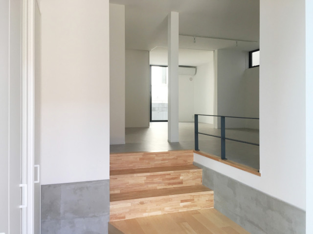 ととのいハウス moderno-ingresso