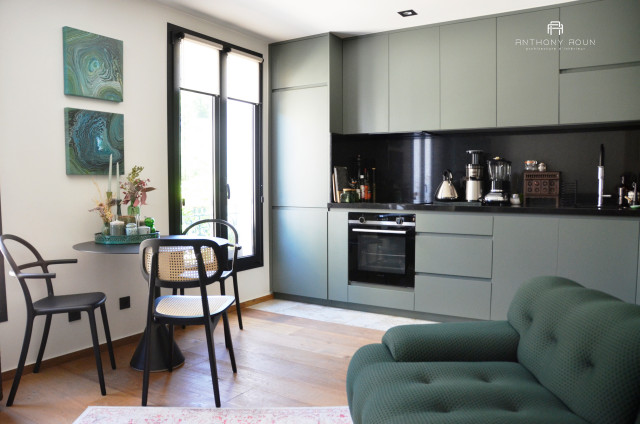 LECLERC eclectic-family-room