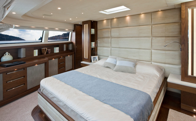 Mondial Marmi's Yachts coastal-bedroom