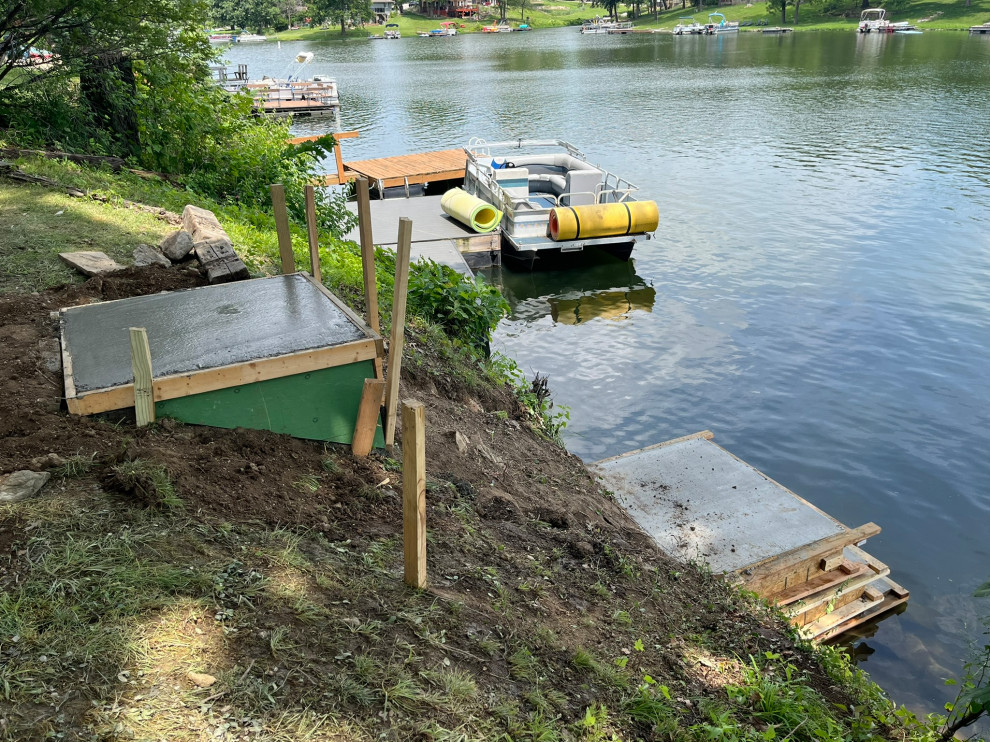 Adjustable Dock Landing, Steps & Patio