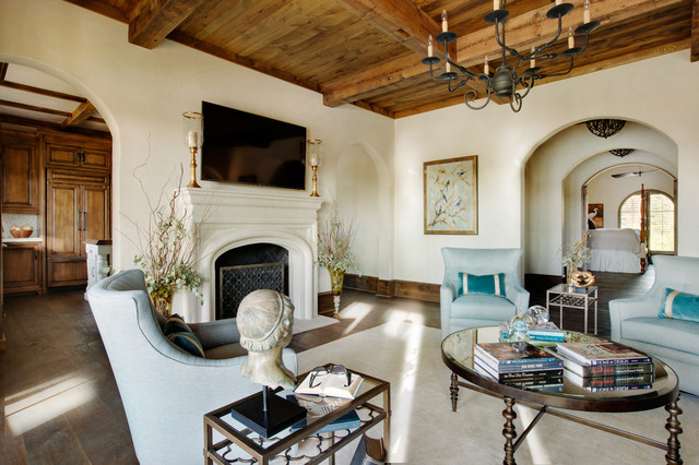 Italian Villa Style Luxury Living Room