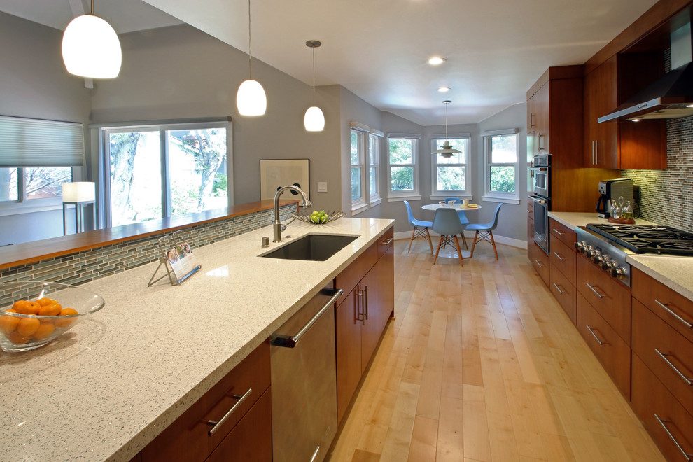 Contemporary Kitchen Transformation in Manhattan Beach