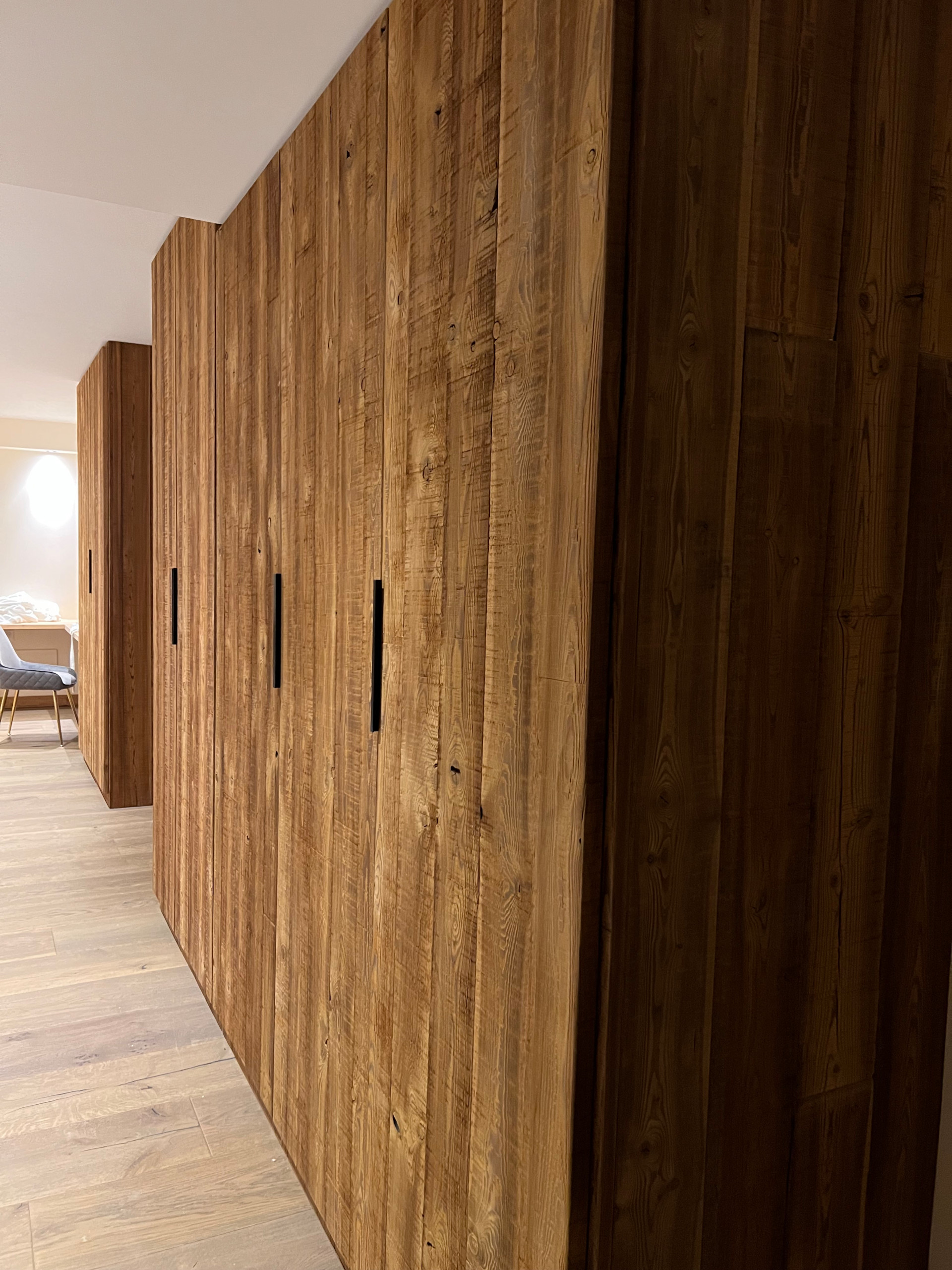 AGENCEMENT INTERIEUR CHALET DE MONTAGNE