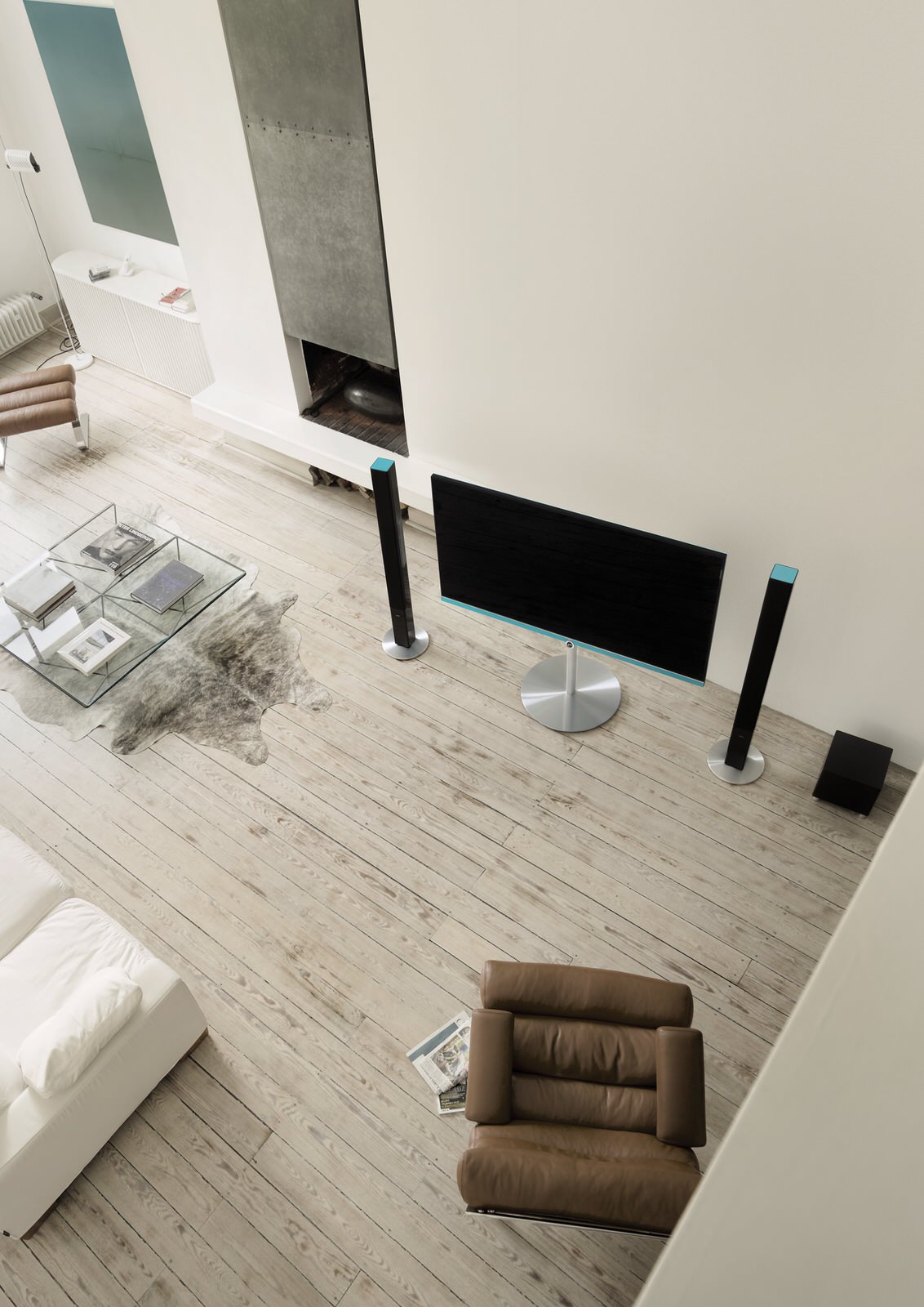 Телевизор LOEWE Connect UHD 4K