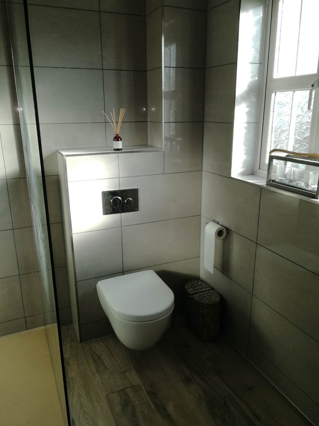 En-suite Wetroom (White)