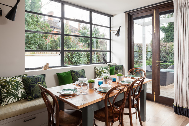 Transitional Dining Room nyklassisk-matplats