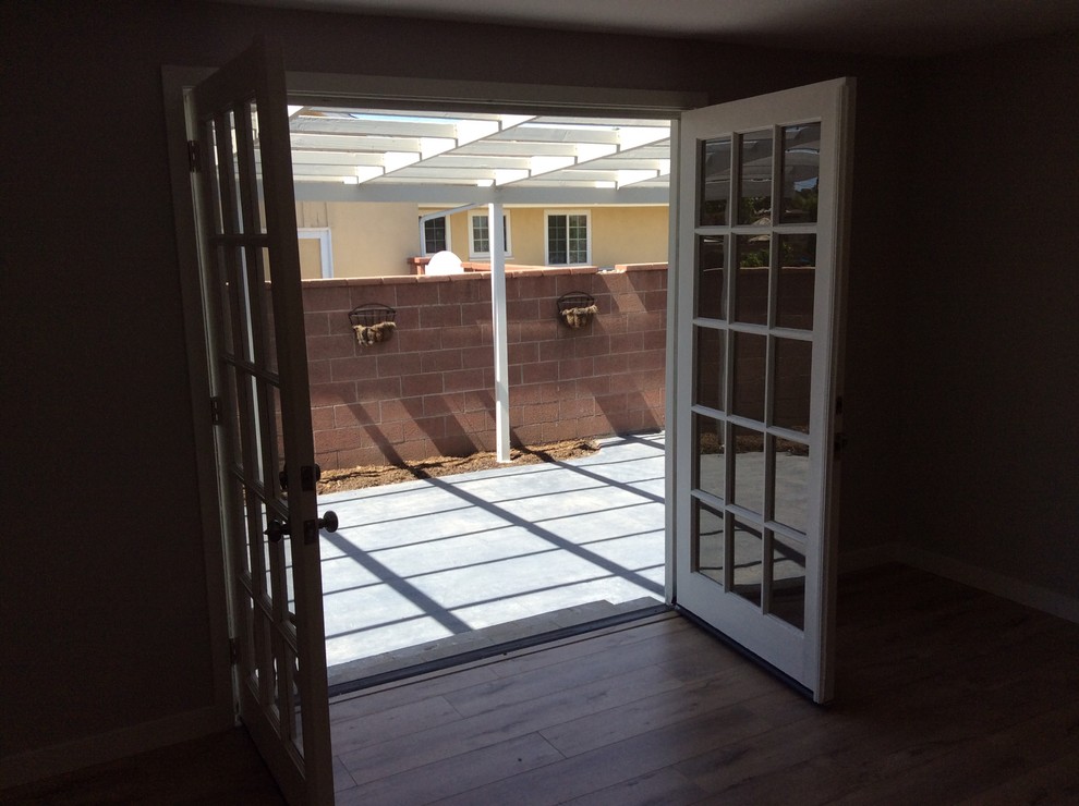 Photo of a transitional home design in Orange County.