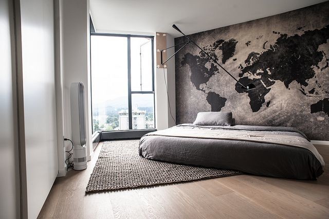 Карты в интерьере