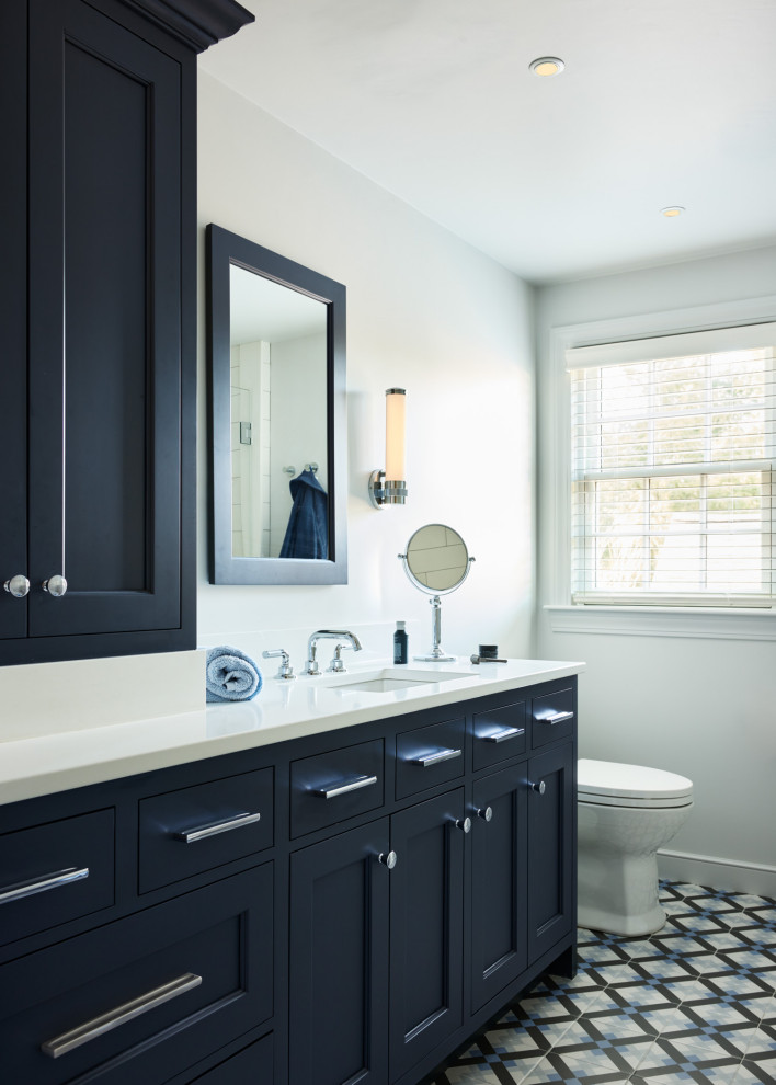Example of a transitional bathroom design in Boston