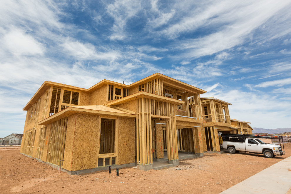 Home design - transitional home design idea in Phoenix
