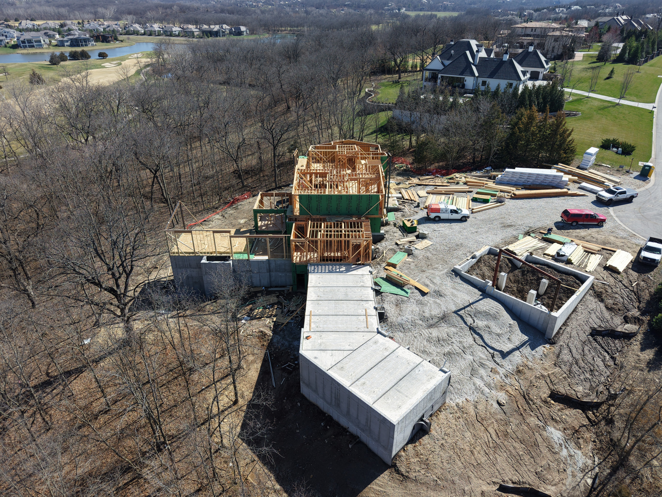 Loch Lloyd Custom Build