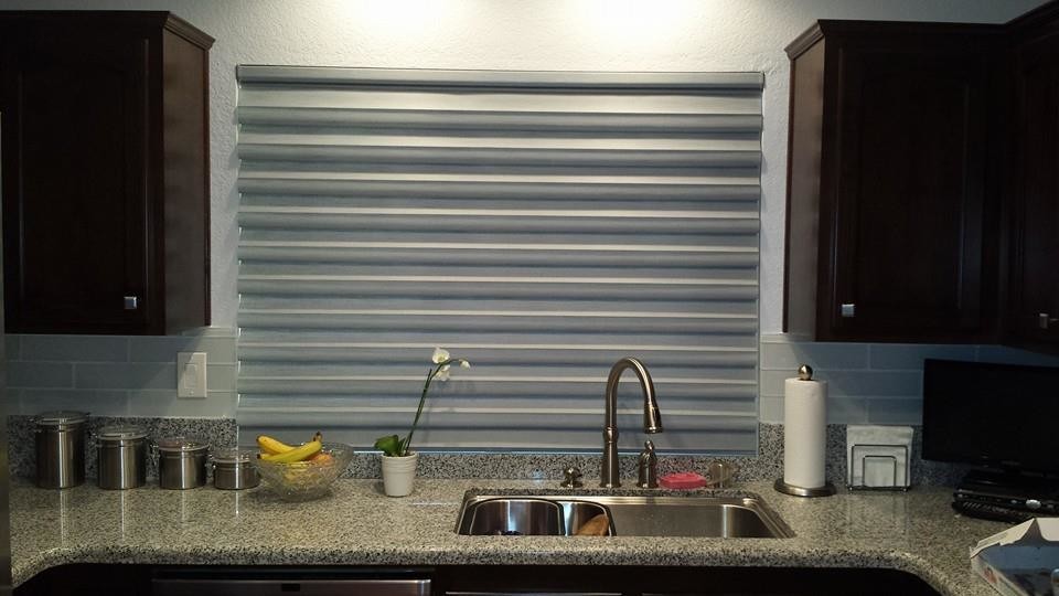 Example of a transitional home design design in Orange County