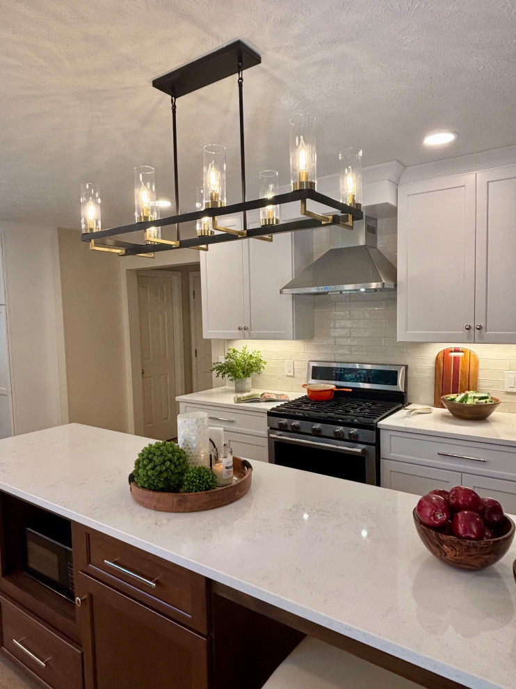 Avon Lake Landerwood Lane Kitchen