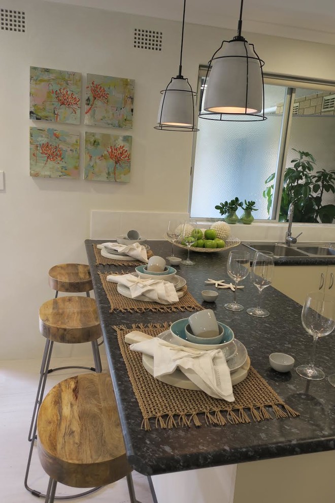 Project 18  - THE APARTMENT DEE WHY is open for business  -  Air B and B