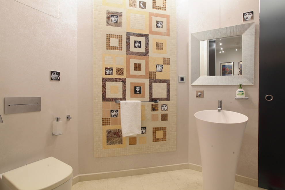 Яркая артистическая квартира