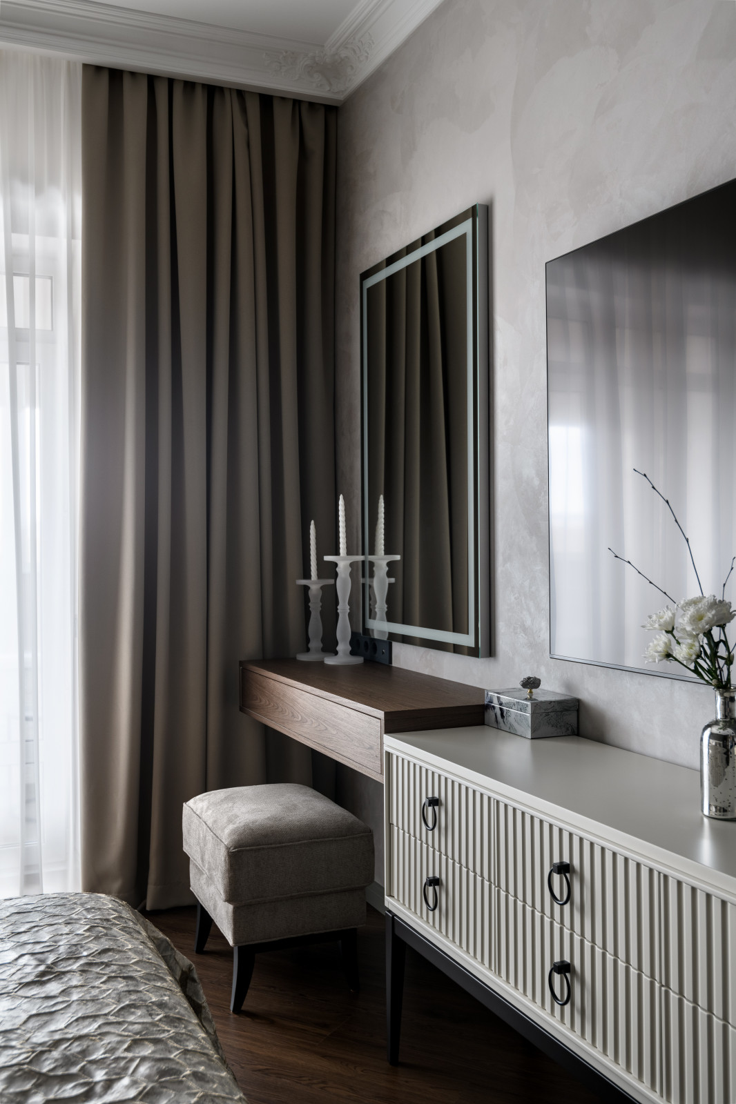 Реализация 3-х комнатной квартиры в стиле "Современная классика"