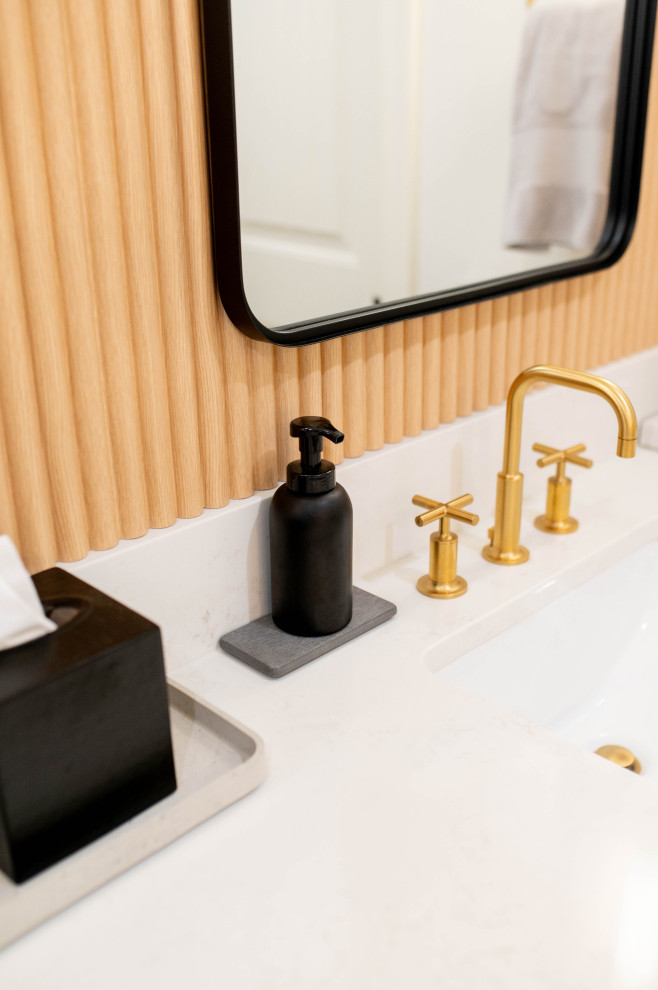 Bosworth Primary Bathroom